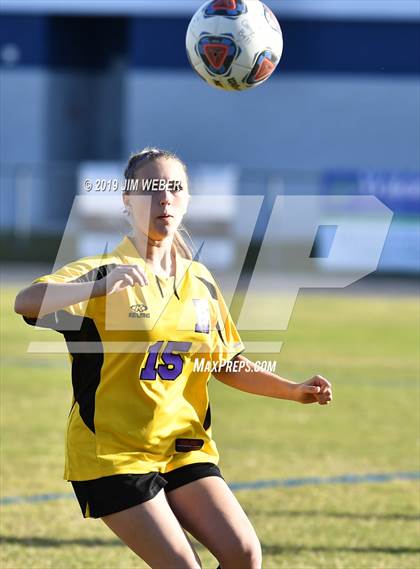 Thumbnail 2 in Pasco @ Hernando (FHSAA 3A Final) photogallery.