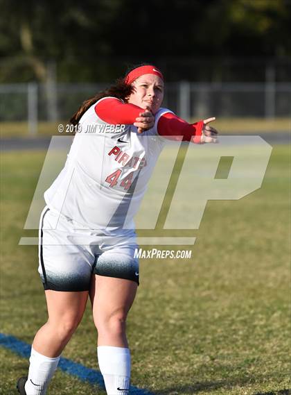 Thumbnail 2 in Pasco @ Hernando (FHSAA 3A Final) photogallery.