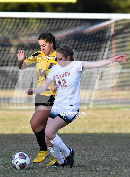 Thumbnail 1 in Pasco @ Hernando (FHSAA 3A Final) photogallery.