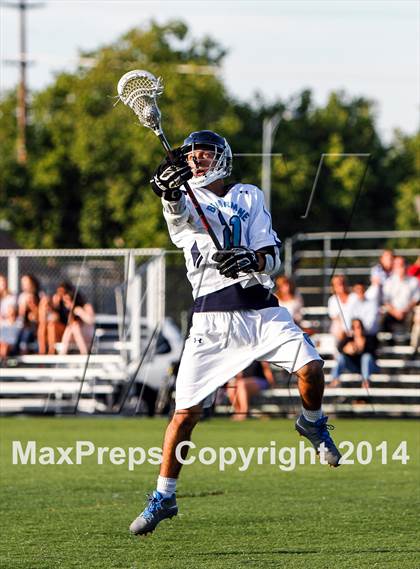 Thumbnail 1 in Serra @ Bellarmine photogallery.