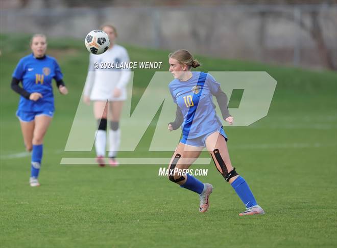 null - Photo 11
