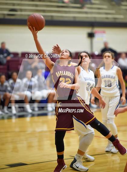 Thumbnail 2 in MacArthur [Douglas] vs Highlands photogallery.