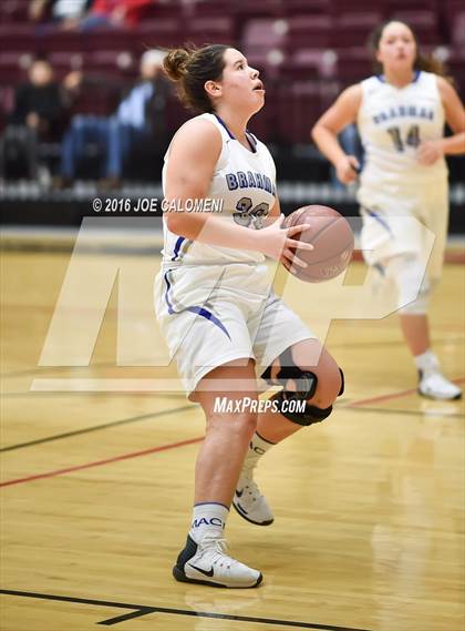 Thumbnail 3 in MacArthur [Douglas] vs Highlands photogallery.