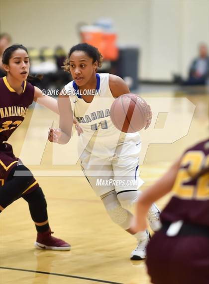 Thumbnail 2 in MacArthur [Douglas] vs Highlands photogallery.