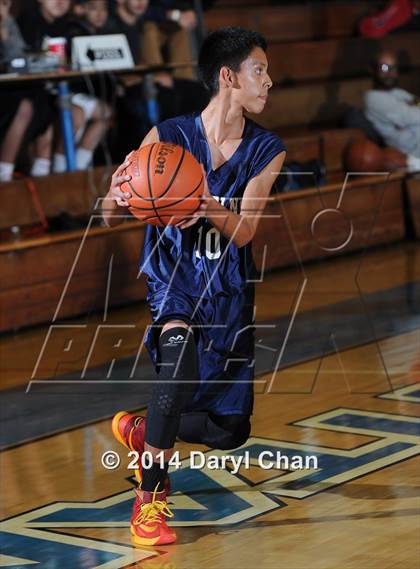 Thumbnail 1 in Alhambra vs Gabrielino (San Marino Tournament) photogallery.