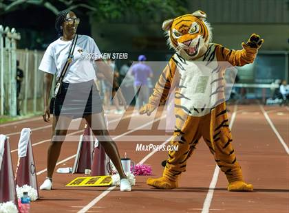 Thumbnail 2 in St. Charles Catholic @ Terrebonne photogallery.