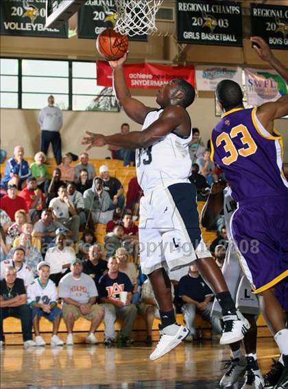 Thumbnail 2 in Lincoln vs. Roman Catholic (City of the Palms Classic) photogallery.