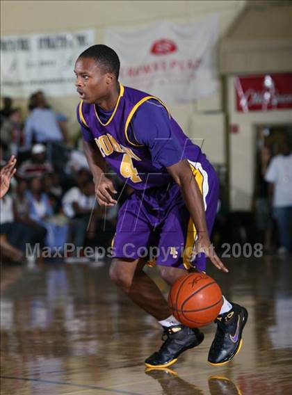Thumbnail 1 in Lincoln vs. Roman Catholic (City of the Palms Classic) photogallery.