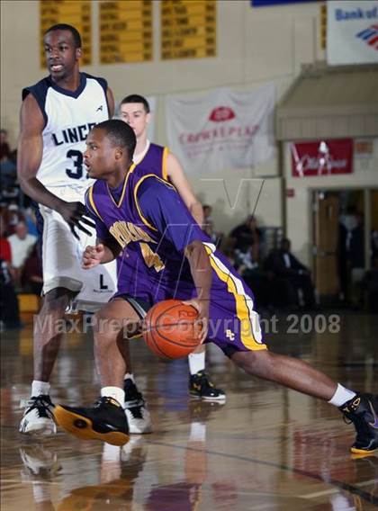 Thumbnail 2 in Lincoln vs. Roman Catholic (City of the Palms Classic) photogallery.