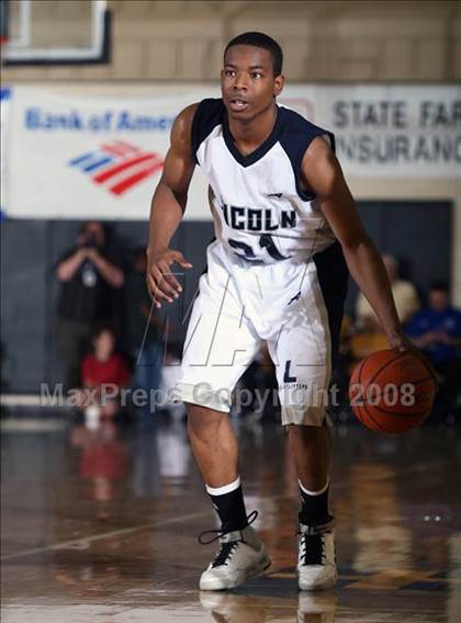 Thumbnail 1 in Lincoln vs. Roman Catholic (City of the Palms Classic) photogallery.