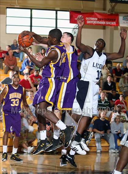 Thumbnail 1 in Lincoln vs. Roman Catholic (City of the Palms Classic) photogallery.