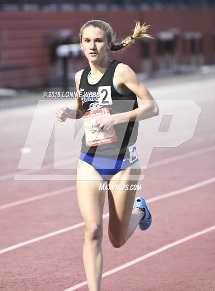 Thumbnail 3 in 51st Annual Loucks Games (Women's 3200 Meter Run) photogallery.