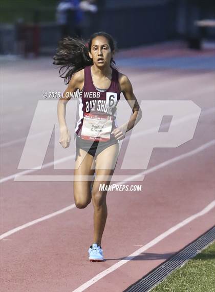 Thumbnail 3 in 51st Annual Loucks Games (Women's 3200 Meter Run) photogallery.