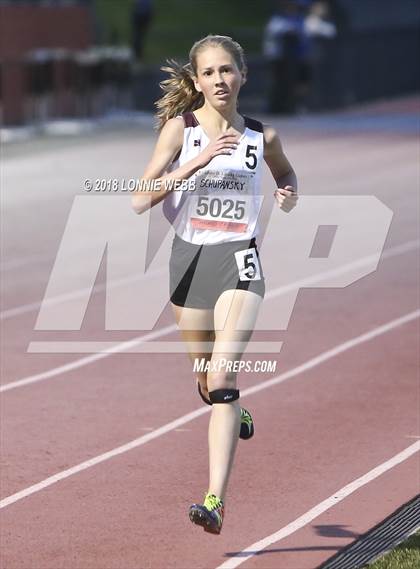 Thumbnail 1 in 51st Annual Loucks Games (Women's 3200 Meter Run) photogallery.