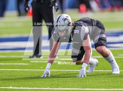 Thumbnail 3 in Guyer vs. Cedar Hill (UIL 6A Division 2 Semifinal) photogallery.