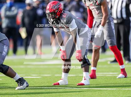 Thumbnail 2 in Guyer vs. Cedar Hill (UIL 6A Division 2 Semifinal) photogallery.