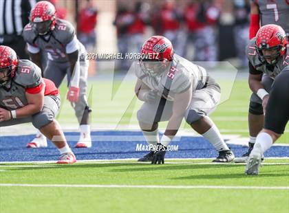 Thumbnail 2 in Guyer vs. Cedar Hill (UIL 6A Division 2 Semifinal) photogallery.