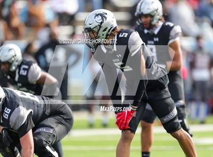 Thumbnail 2 in Guyer vs. Cedar Hill (UIL 6A Division 2 Semifinal) photogallery.