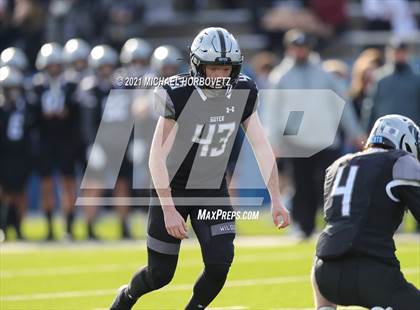 Thumbnail 3 in Guyer vs. Cedar Hill (UIL 6A Division 2 Semifinal) photogallery.