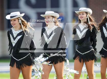 Thumbnail 1 in Guyer vs. Cedar Hill (UIL 6A Division 2 Semifinal) photogallery.