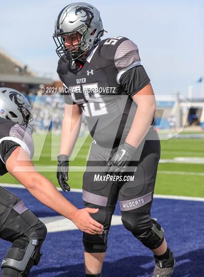 Thumbnail 1 in Guyer vs. Cedar Hill (UIL 6A Division 2 Semifinal) photogallery.