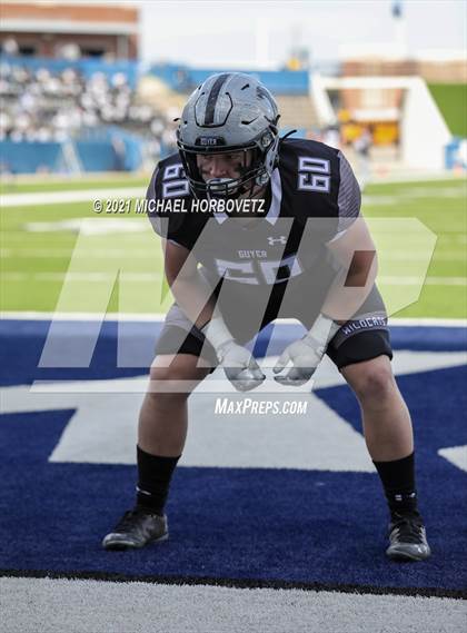 Thumbnail 2 in Guyer vs. Cedar Hill (UIL 6A Division 2 Semifinal) photogallery.