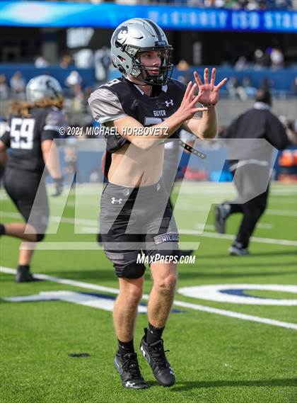 Thumbnail 3 in Guyer vs. Cedar Hill (UIL 6A Division 2 Semifinal) photogallery.