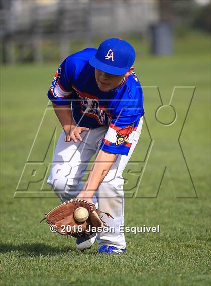 Thumbnail 1 in Los Altos vs. Northview photogallery.