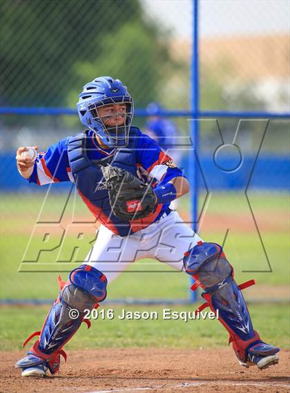 Thumbnail 2 in Los Altos vs. Northview photogallery.