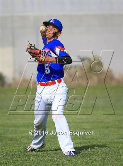 Thumbnail 1 in Los Altos vs. Northview photogallery.