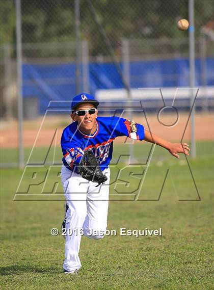 Thumbnail 2 in Los Altos vs. Northview photogallery.