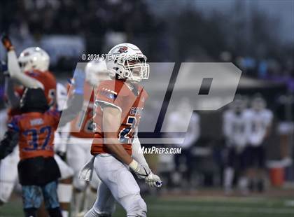 Thumbnail 3 in Graham-Kapowsin vs. Lake Stevens (WIAA 4A Final)  photogallery.