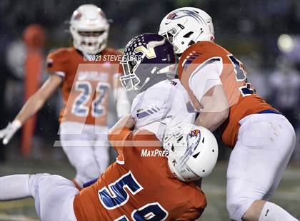 Thumbnail 3 in Graham-Kapowsin vs. Lake Stevens (WIAA 4A Final)  photogallery.