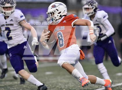 Thumbnail 1 in Graham-Kapowsin vs. Lake Stevens (WIAA 4A Final)  photogallery.