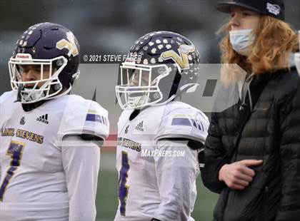 Thumbnail 1 in Graham-Kapowsin vs. Lake Stevens (WIAA 4A Final)  photogallery.