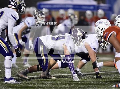 Thumbnail 1 in Graham-Kapowsin vs. Lake Stevens (WIAA 4A Final)  photogallery.