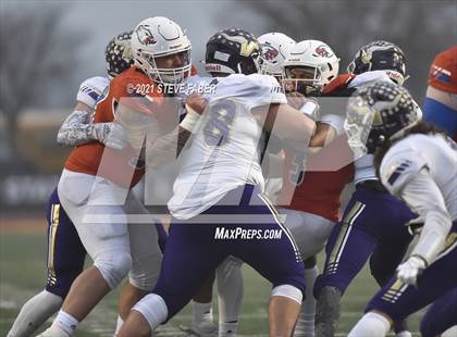 Thumbnail 3 in Graham-Kapowsin vs. Lake Stevens (WIAA 4A Final)  photogallery.