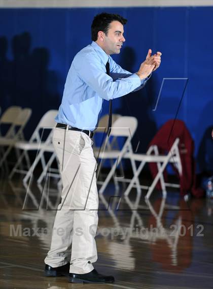 Thumbnail 2 in Burbank vs. La Canada (Burbank Tournament) photogallery.