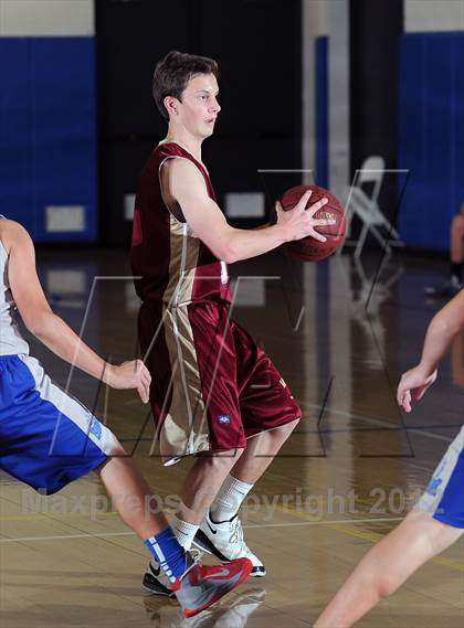 Thumbnail 3 in Burbank vs. La Canada (Burbank Tournament) photogallery.