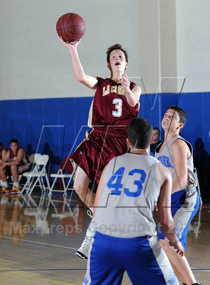Thumbnail 2 in Burbank vs. La Canada (Burbank Tournament) photogallery.