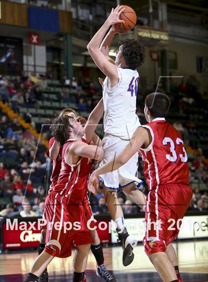Thumbnail 2 in New York Mills vs. Moriah (NYSPHSAA Class D Semifinal) photogallery.