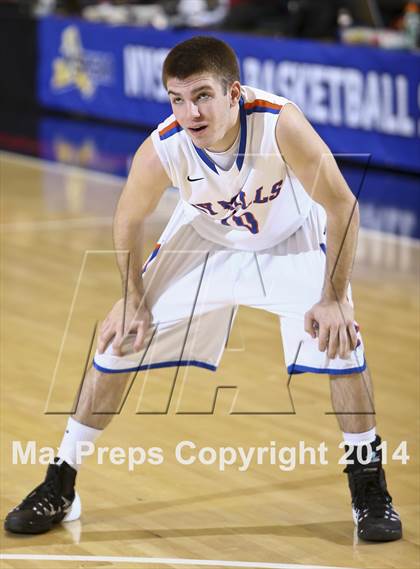 Thumbnail 1 in New York Mills vs. Moriah (NYSPHSAA Class D Semifinal) photogallery.