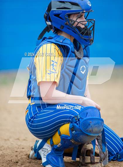 Thumbnail 3 in West Orange Stark vs Evadale @ Evadale Tournament  photogallery.