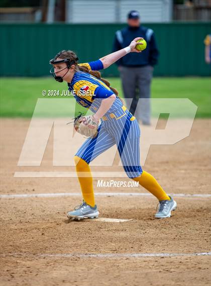 Thumbnail 1 in West Orange Stark vs Evadale @ Evadale Tournament  photogallery.