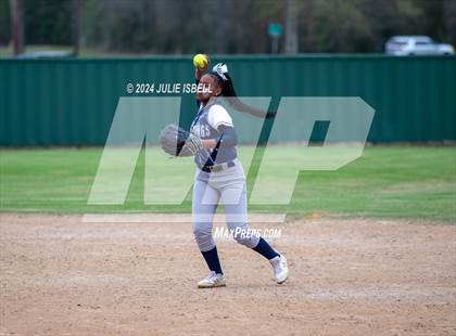 Thumbnail 1 in West Orange Stark vs Evadale @ Evadale Tournament  photogallery.