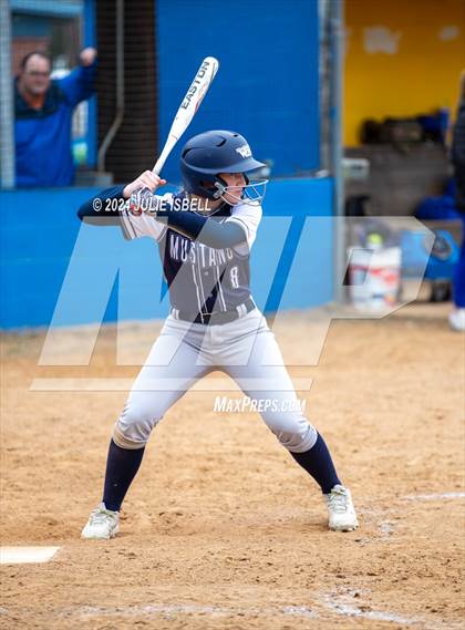 Thumbnail 2 in West Orange Stark vs Evadale @ Evadale Tournament  photogallery.