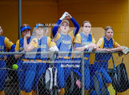 Thumbnail 3 in West Orange Stark vs Evadale @ Evadale Tournament  photogallery.
