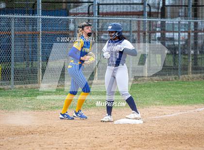 Thumbnail 1 in West Orange Stark vs Evadale @ Evadale Tournament  photogallery.