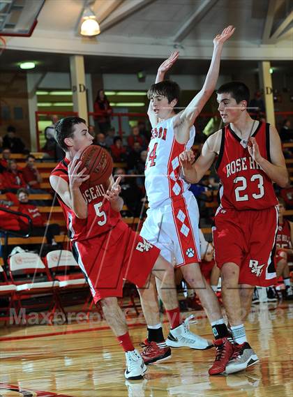 Thumbnail 2 in McPherson vs. Rose Hill photogallery.