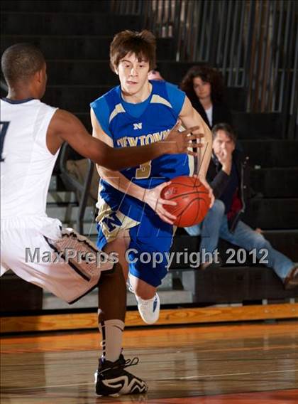 Thumbnail 2 in Staples Vs. Newtown (Ridgefield Holiday Tournament Consolation) photogallery.